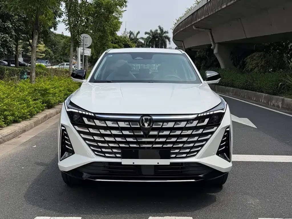Changan UNI-Z 2024 из CN, фото 6