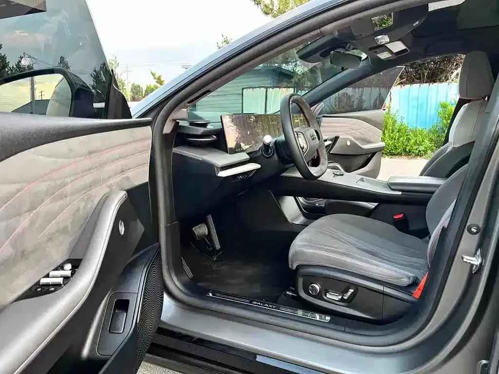 Geely Galaxy E8 2024 из CN, фото 8