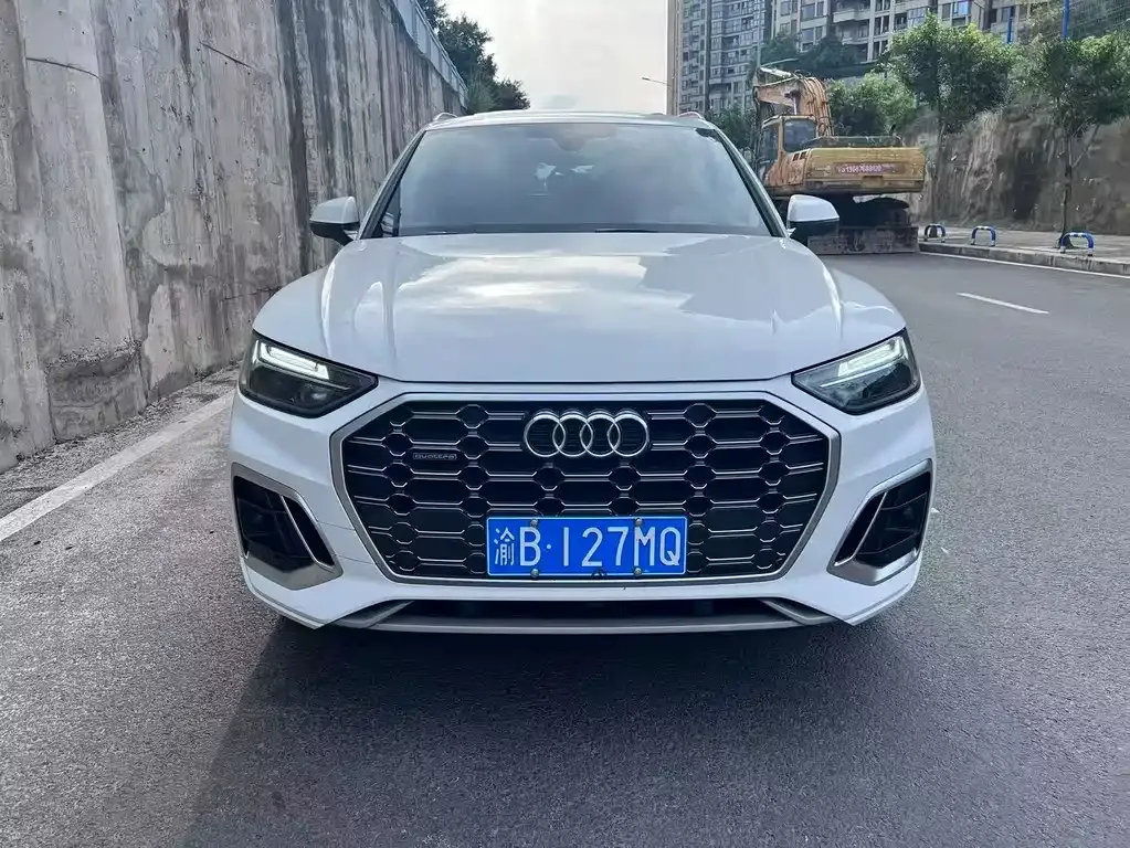 Audi Q5L 2022 из CN, фото 5