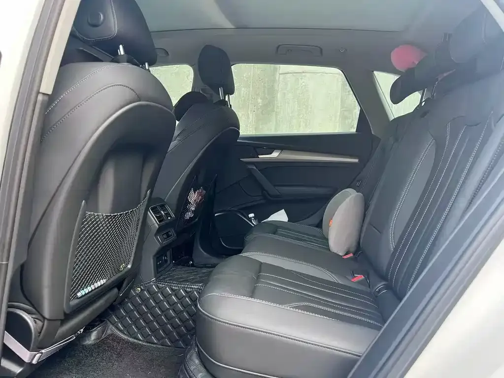 Audi Q5L 2022 из CN, фото 6