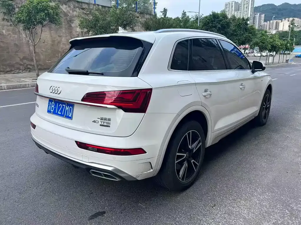 Audi Q5L 2022 из CN, фото 4