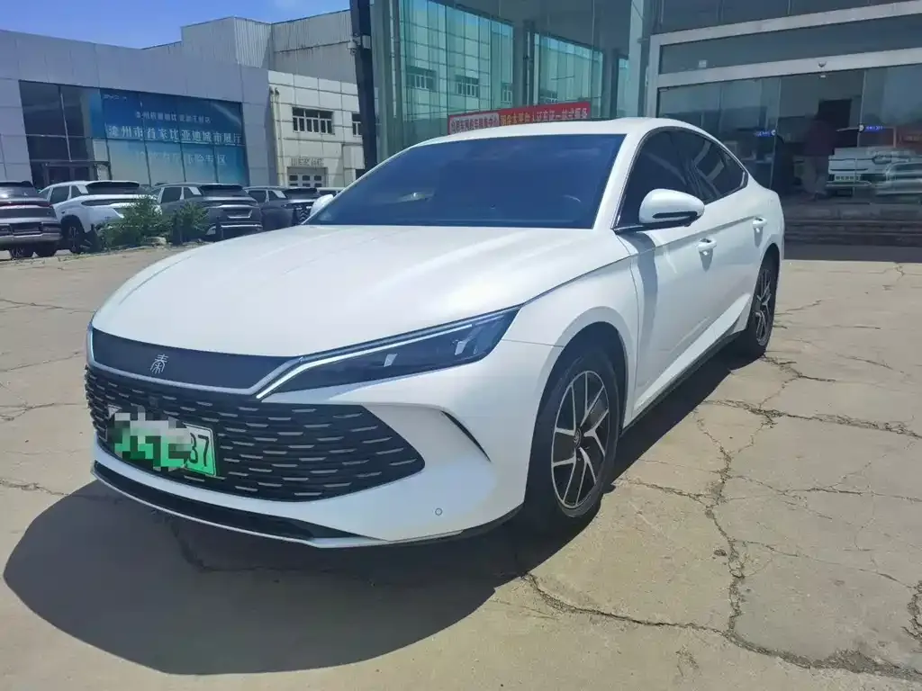 BYD Qin L — фото 1