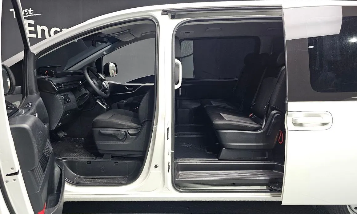 Hyundai Staria 2024 из KR, фото 9