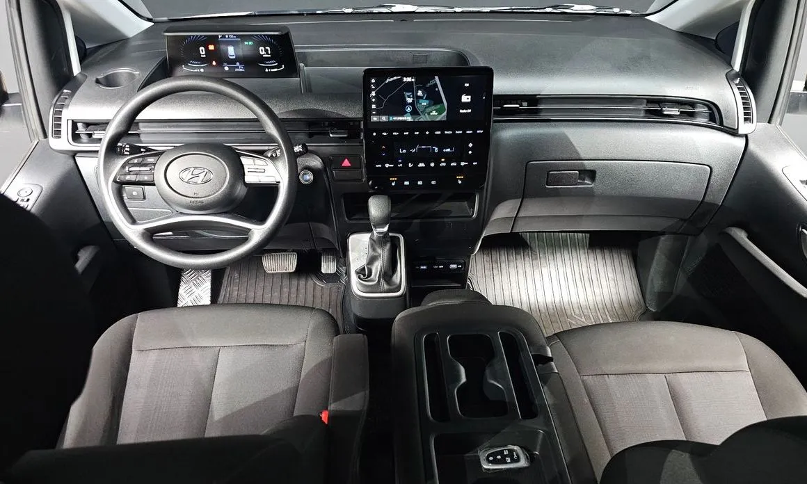 Hyundai Staria 2024 из KR, фото 5