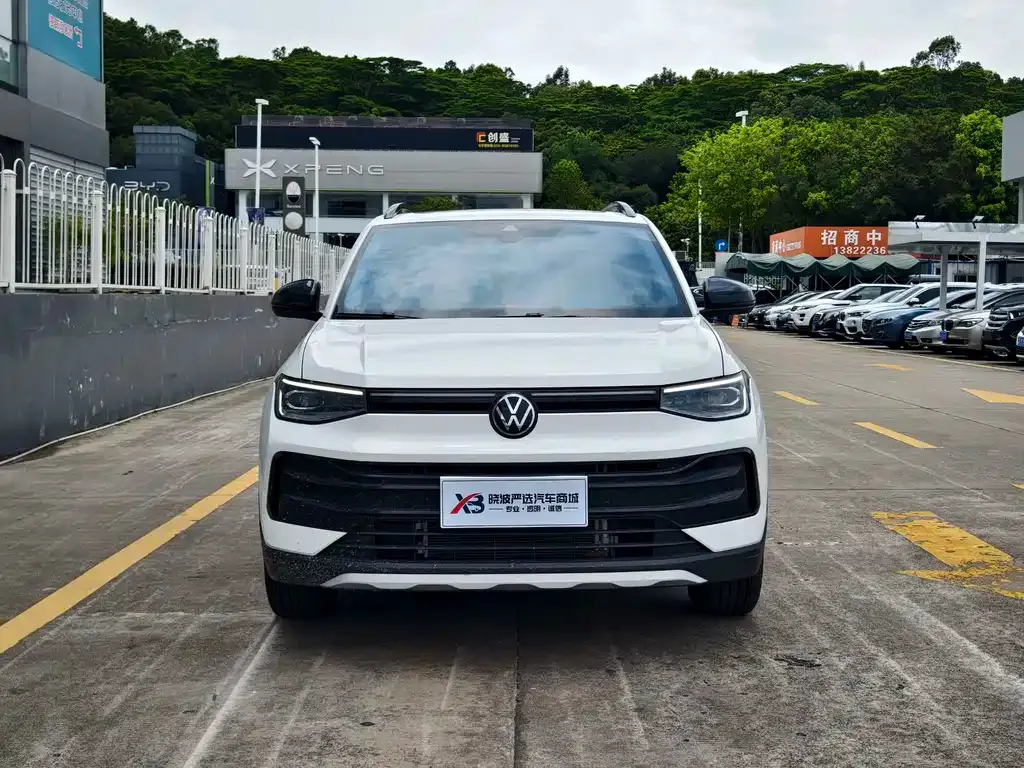 Volkswagen Tharu — фото 9