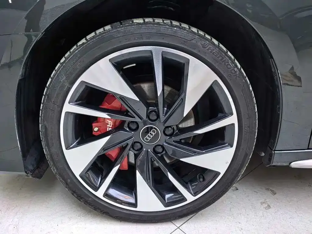 Audi A3 2023 из CN, фото 7