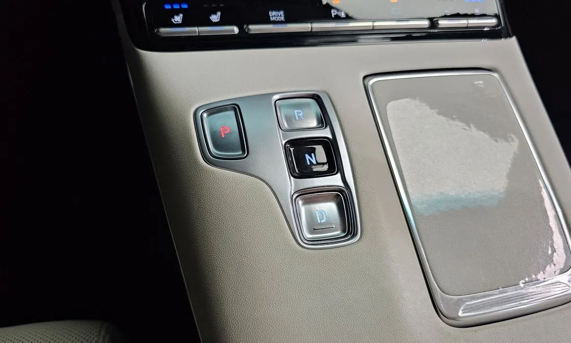 Hyundai Grandeur 2023 из KR, фото 9
