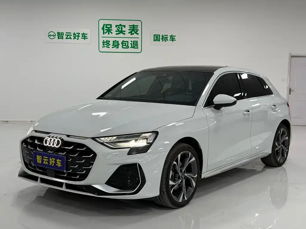 Audi A3 — фото 1