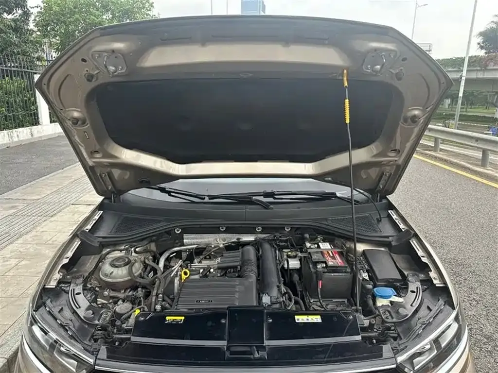 Volkswagen T-Roc 2021 из CN, фото 8