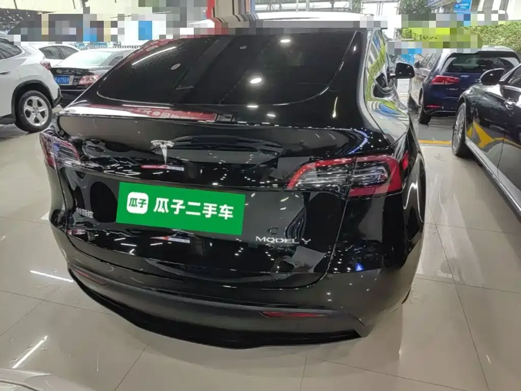 Tesla Model Y — фото 4
