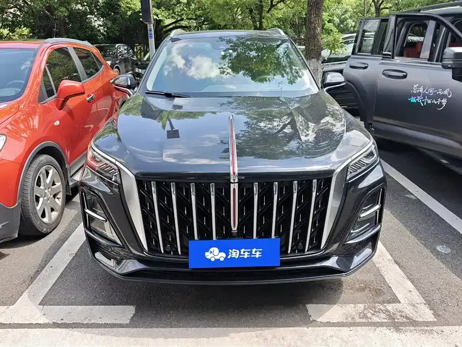 Hongqi HS5 — фото 3