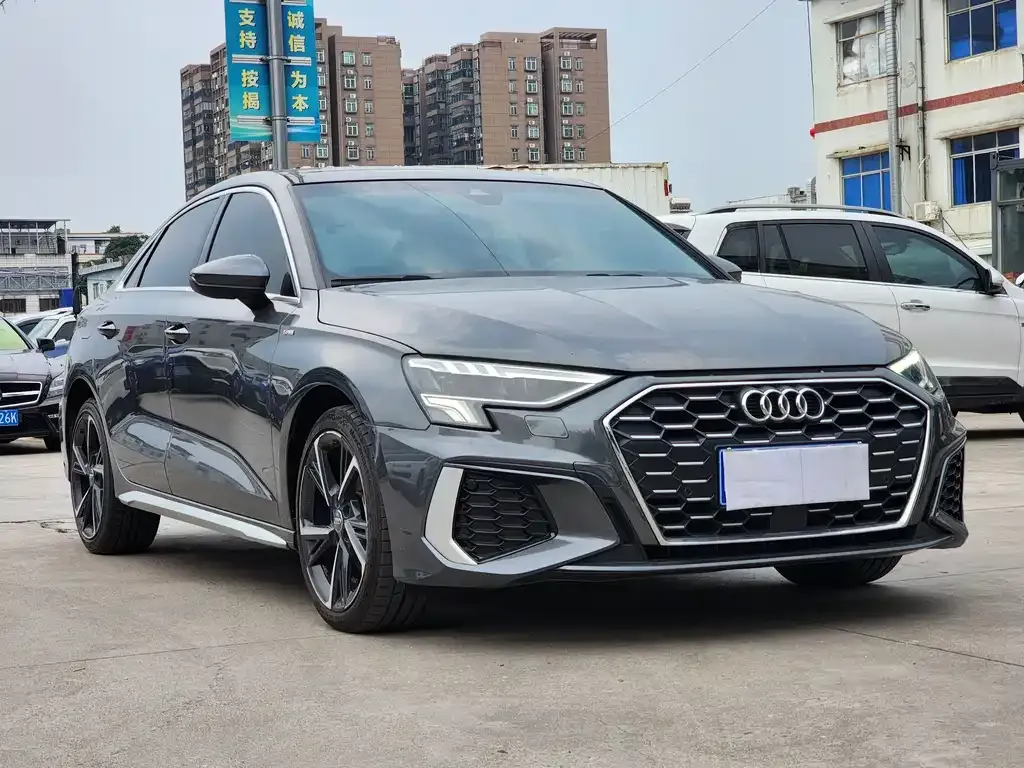 Audi A3 — фото 2