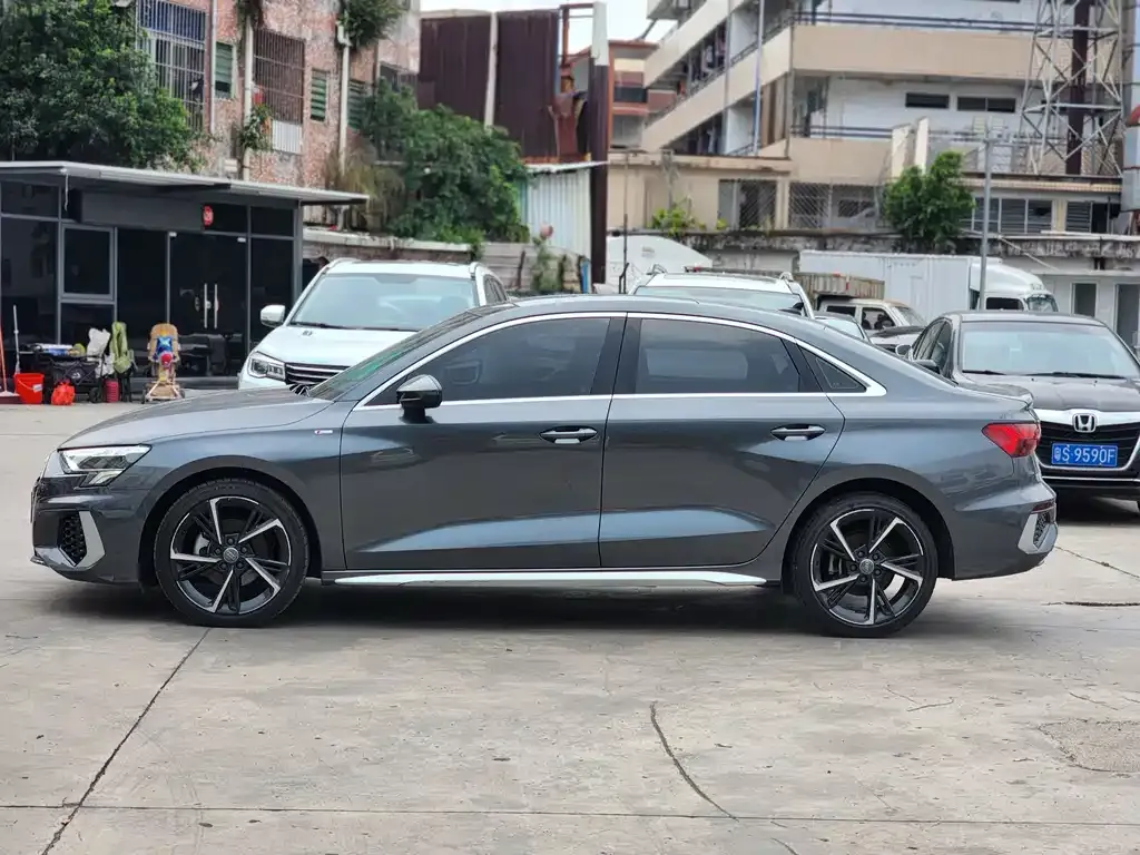 Audi A3 — фото 3