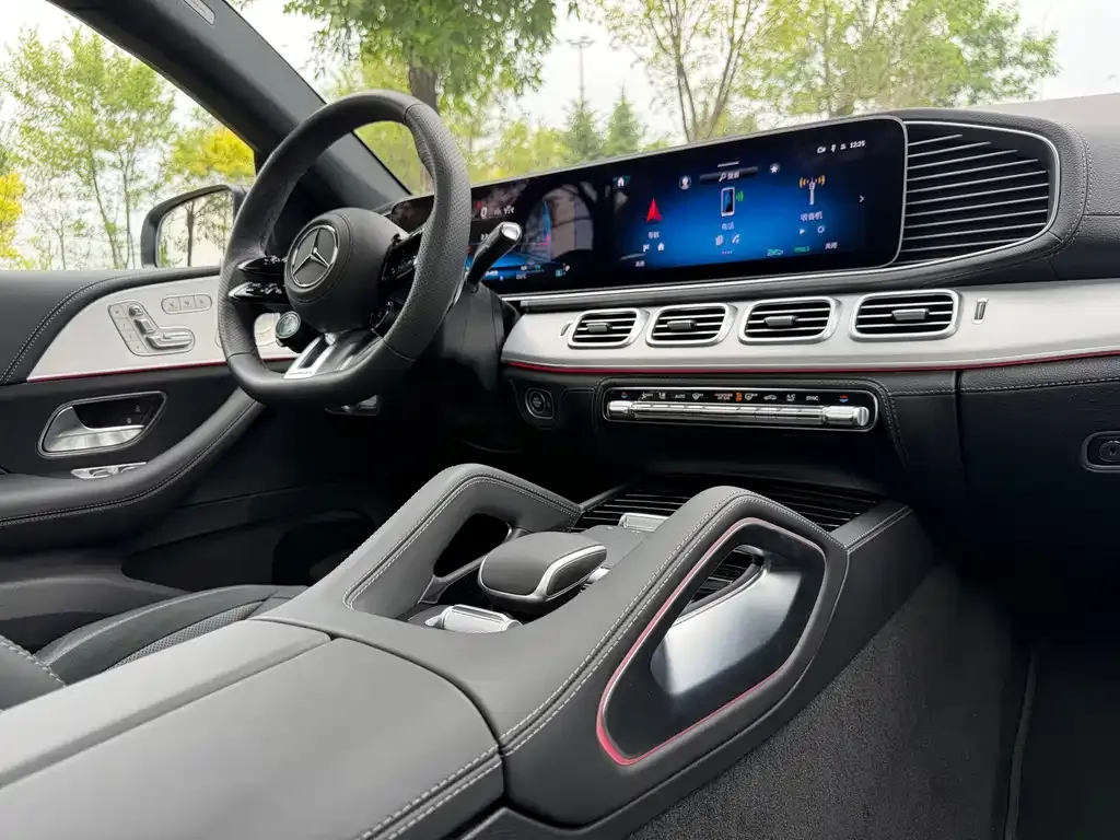 Mercedes-Benz GLE Coupe AMG — фото 7