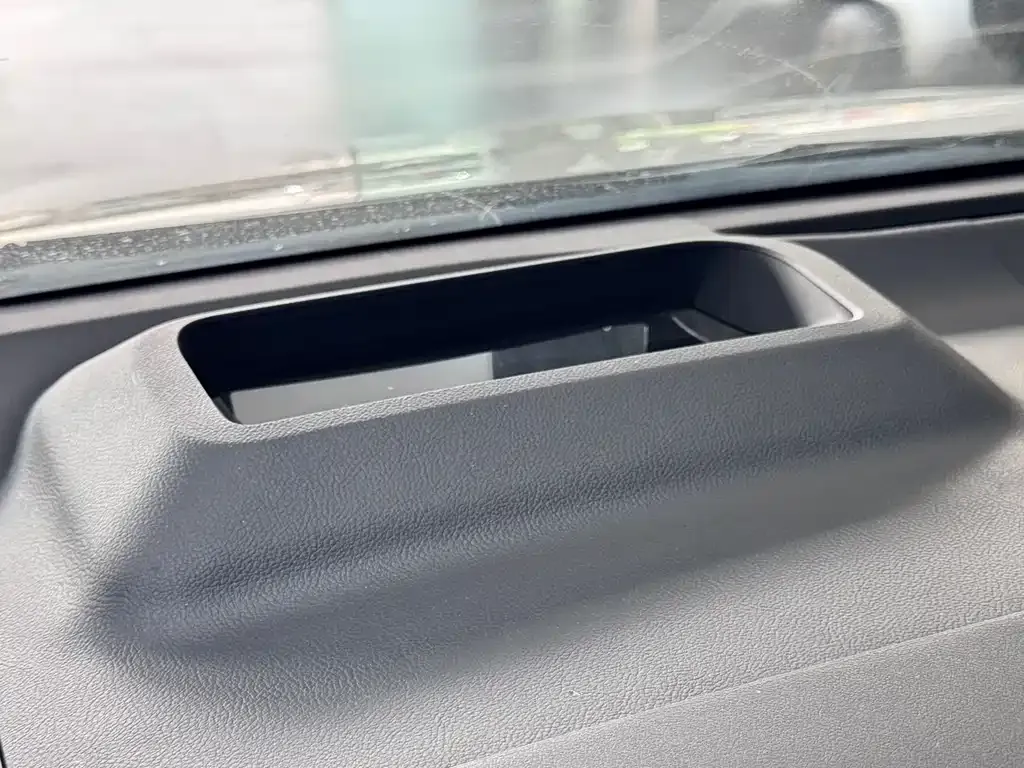 Toyota Alphard — фото 3