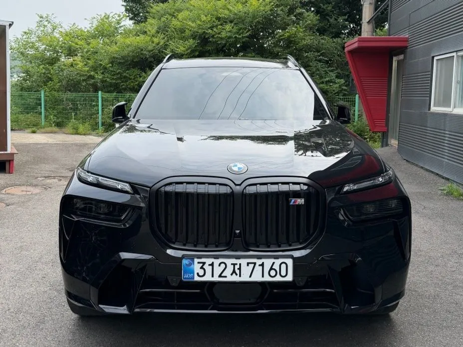 BMW X7 2025 из KR, фото 4