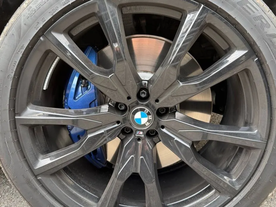 BMW X7 2025 из KR, фото 8