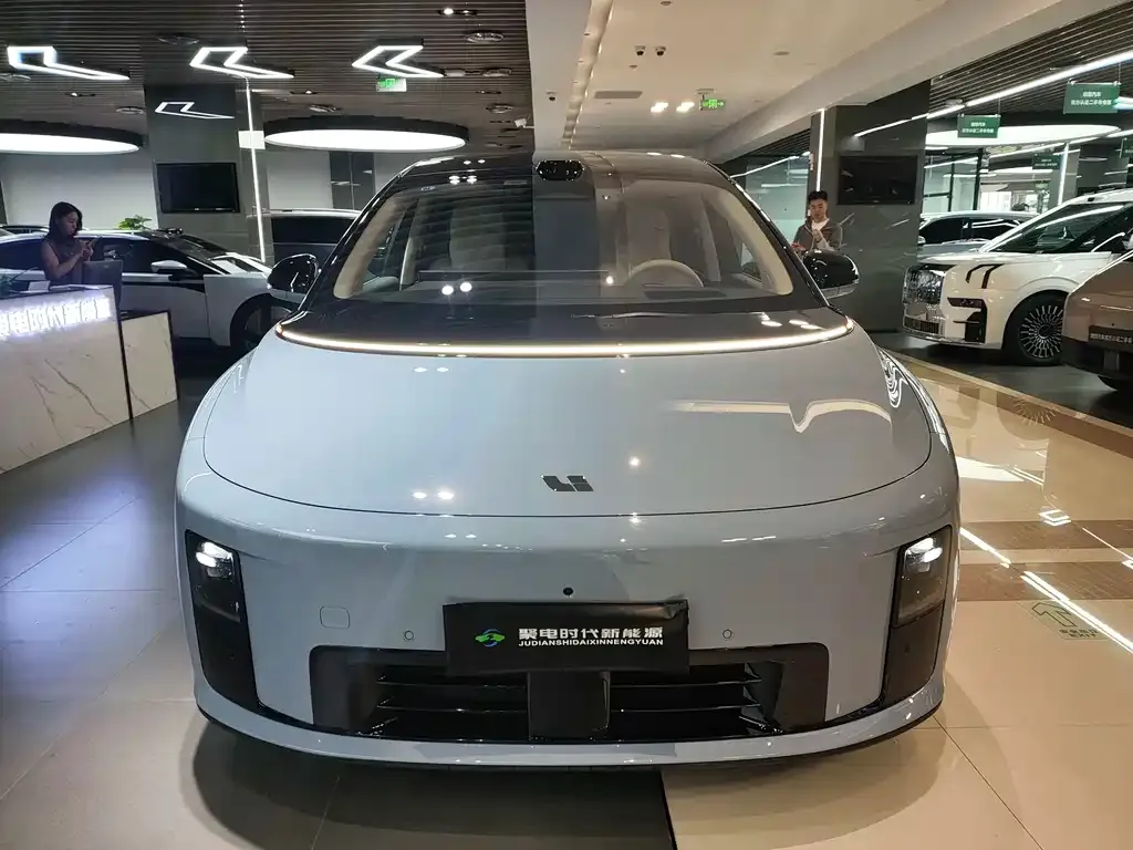 Li Auto i8 2025 из CN, фото 4