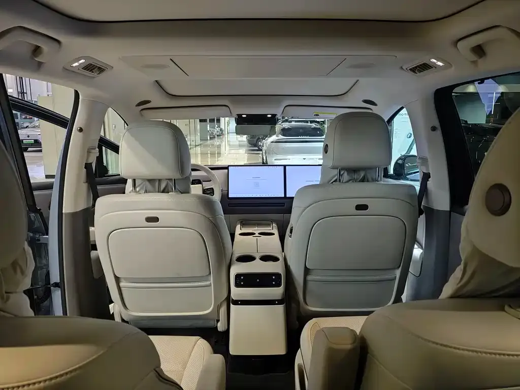 Li Auto i8 2025 из CN, фото 2