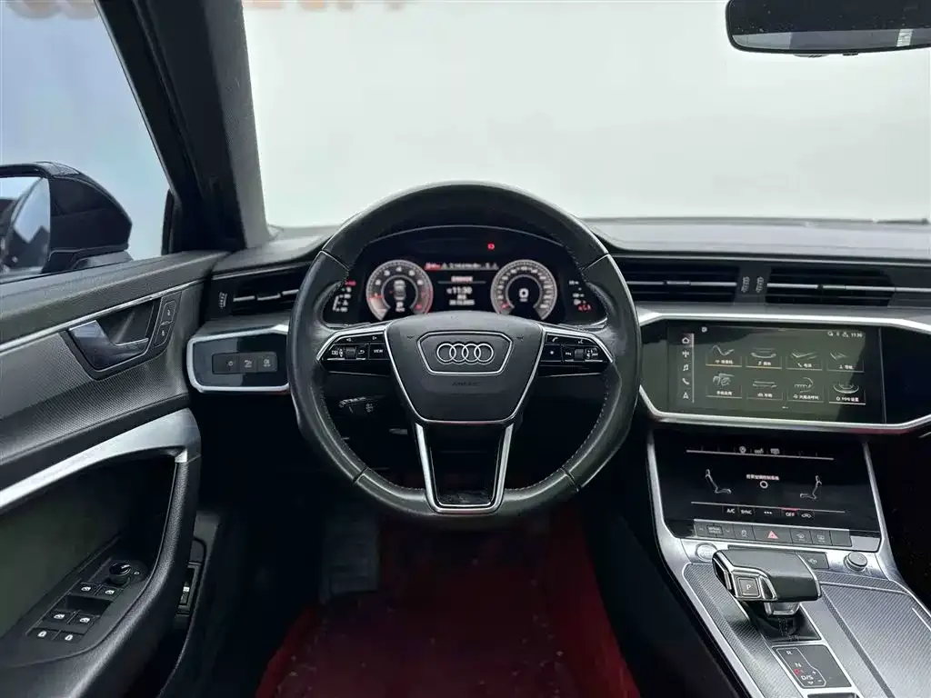 Audi A6L — фото 8