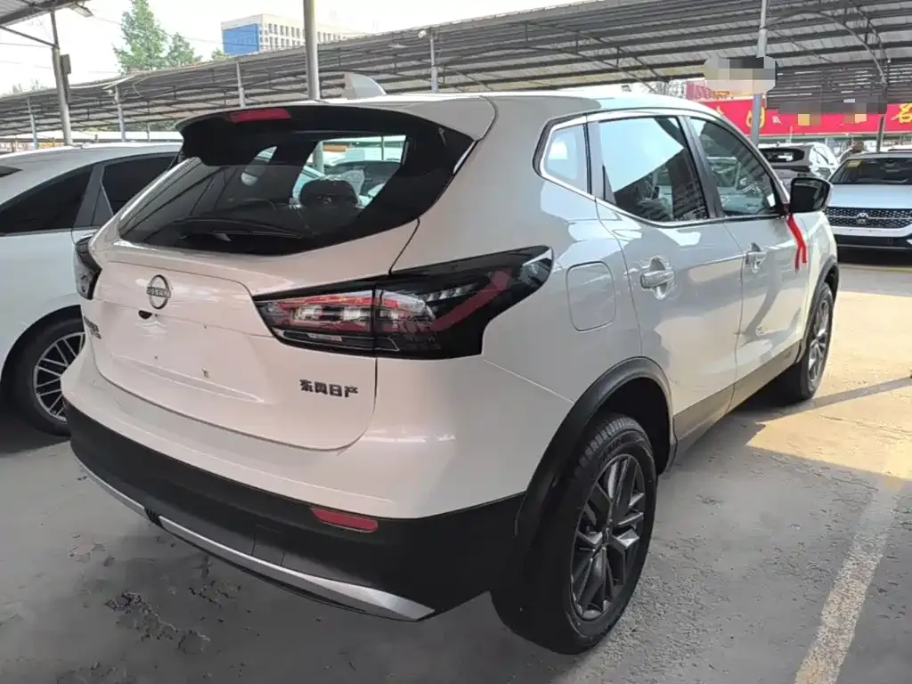 Nissan Qashqai — фото 6