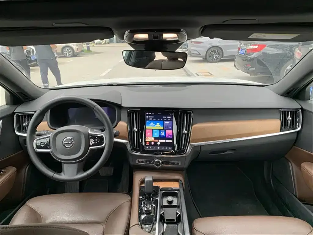 Volvo S90 2024 из CN, фото 4