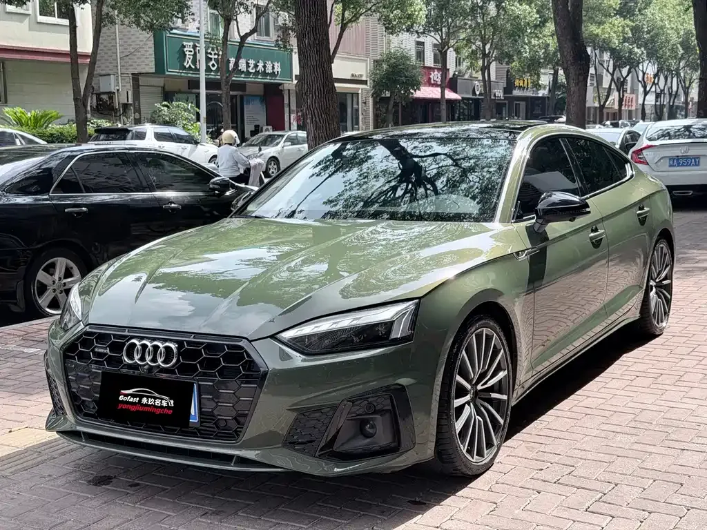 Audi A5 (Import) — фото 1