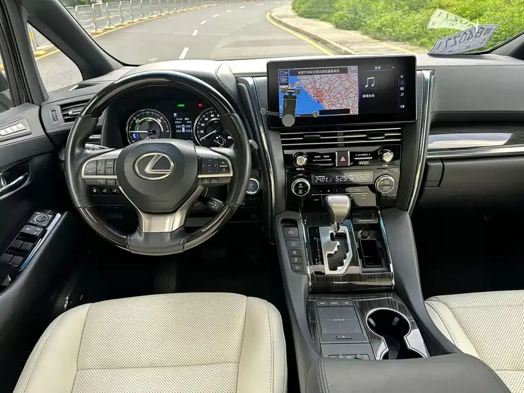 Lexus LM 2021 из CN, фото 2