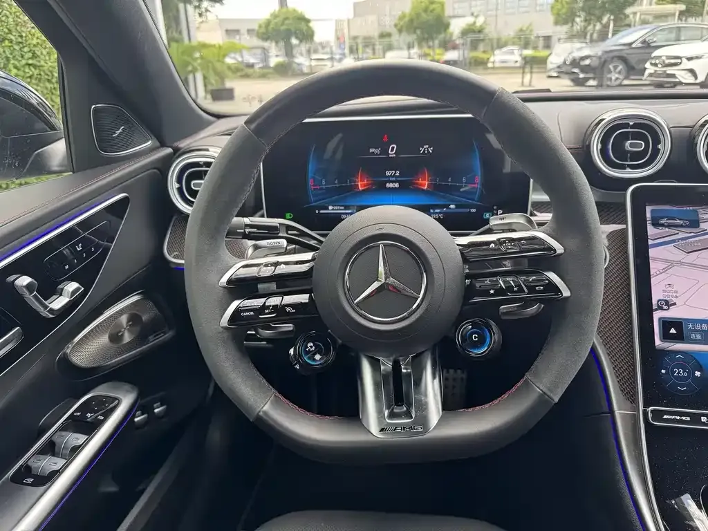 Mercedes-Benz C-Class AMG New Energy 2025 из CN, фото 4