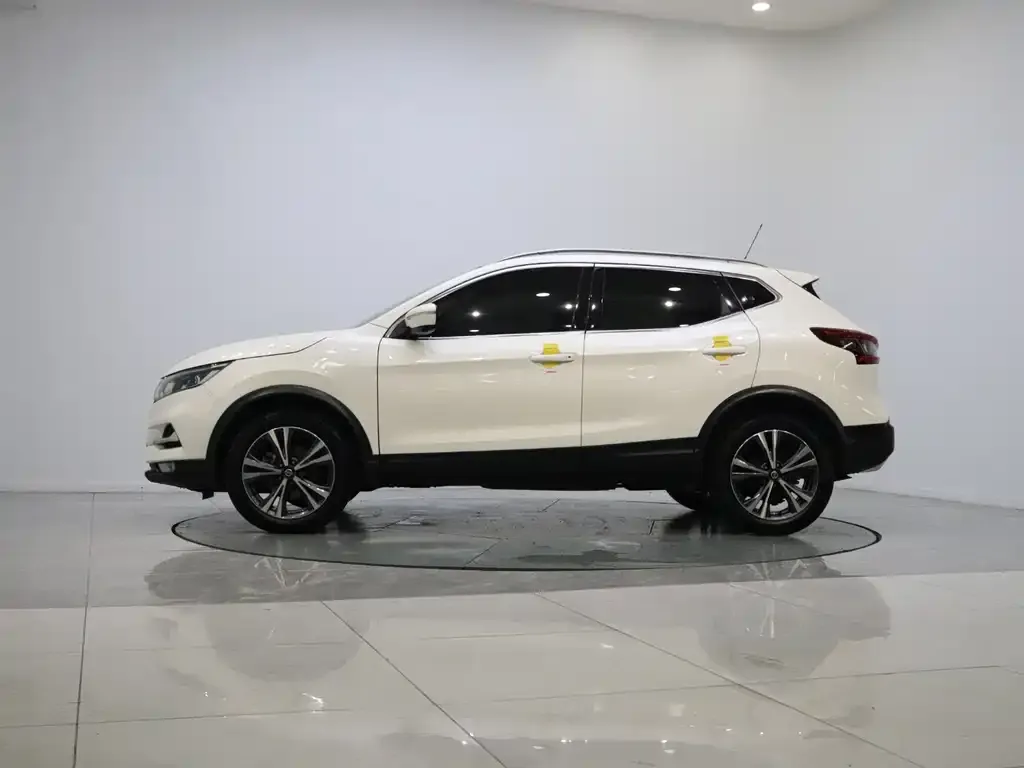 Nissan Qashqai 2021 из CN, фото 4