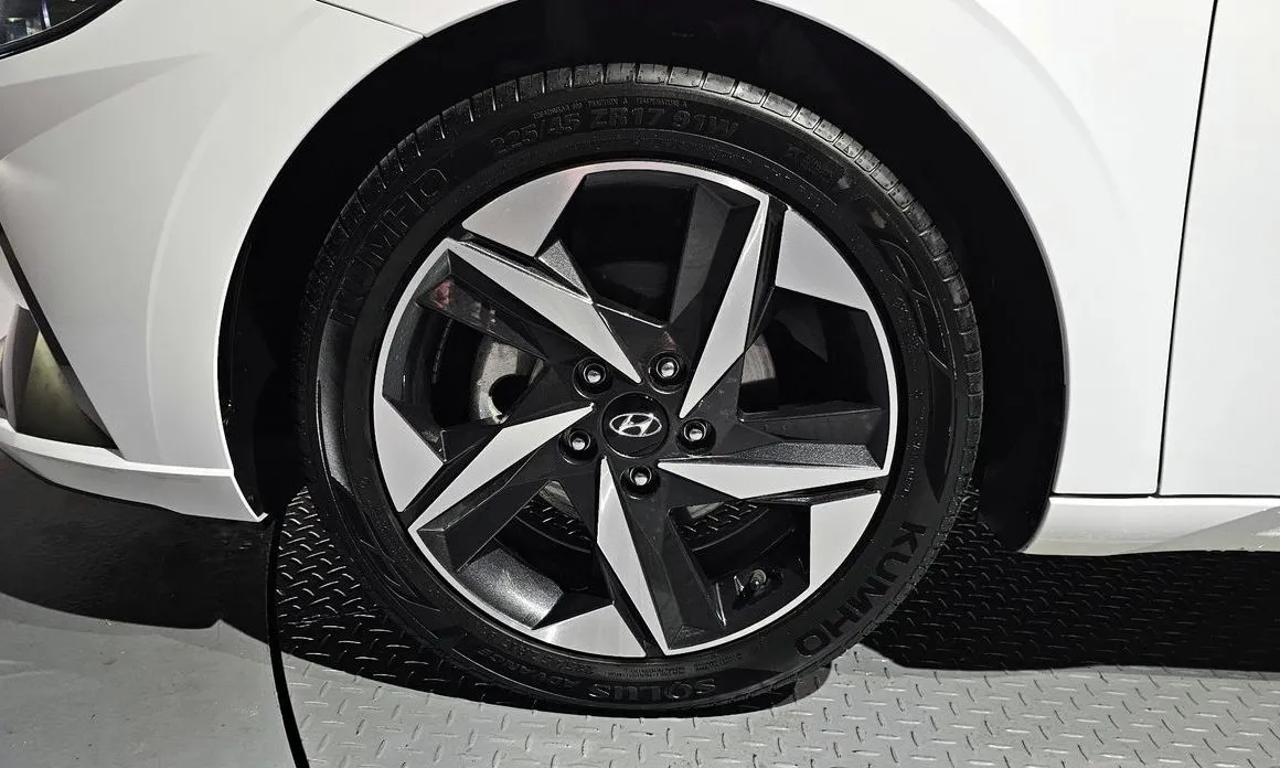 Hyundai AVANTE 2021 из KR, фото 6
