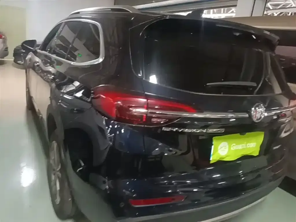 Buick Envision Plus 2023 из CN, фото 2