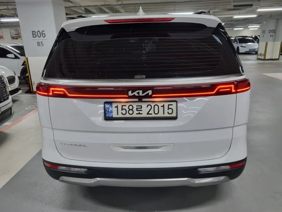 Kia Carnival 2022 из KR, фото 2