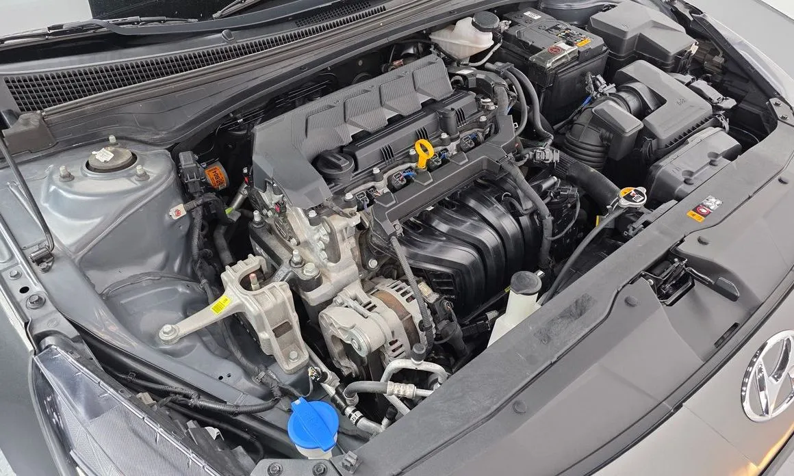 Hyundai AVANTE 2021 из KR, фото 3