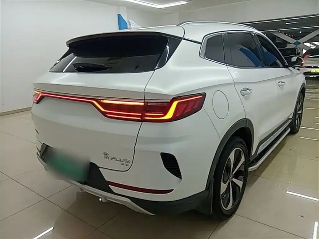 BYD PLUS New Energy — фото 7
