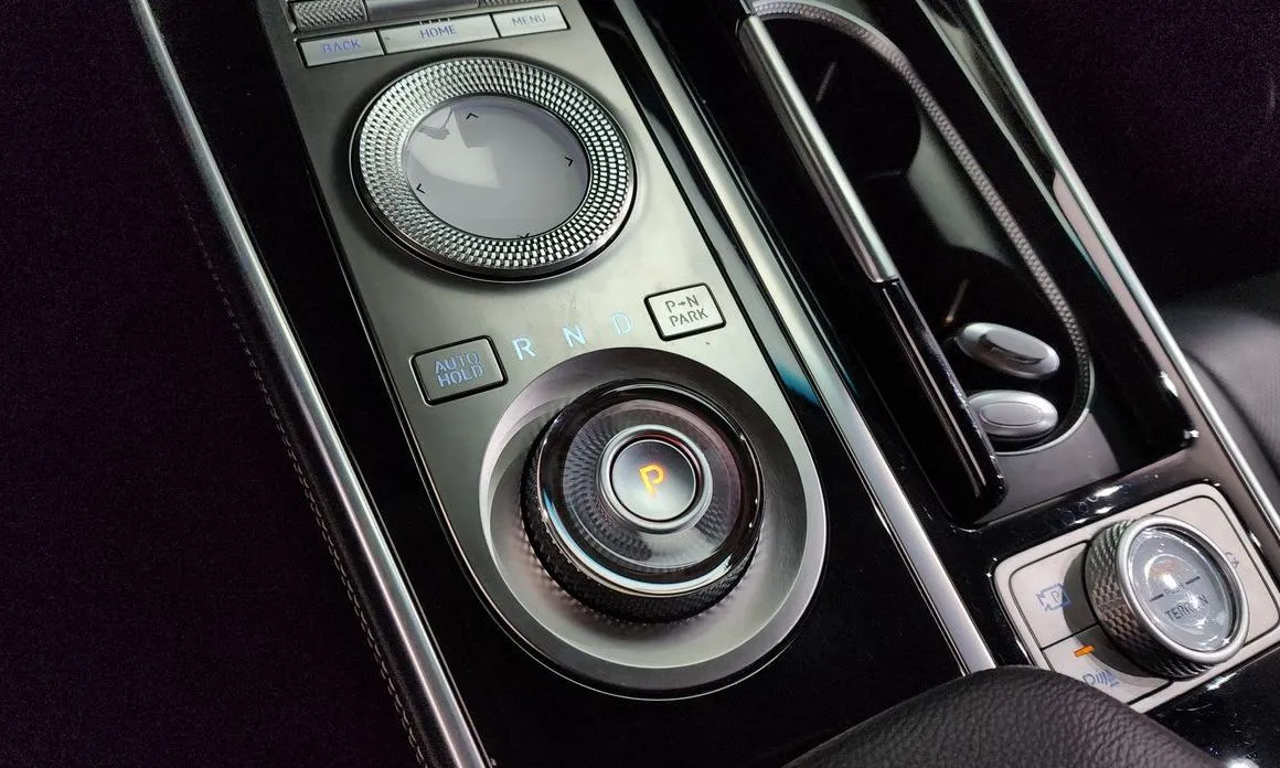 Genesis GV80 — фото 10
