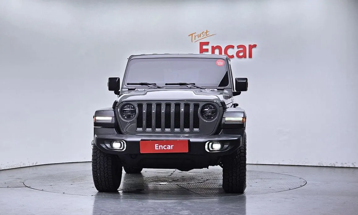 Jeep Wrangler 2021 из KR, фото 8