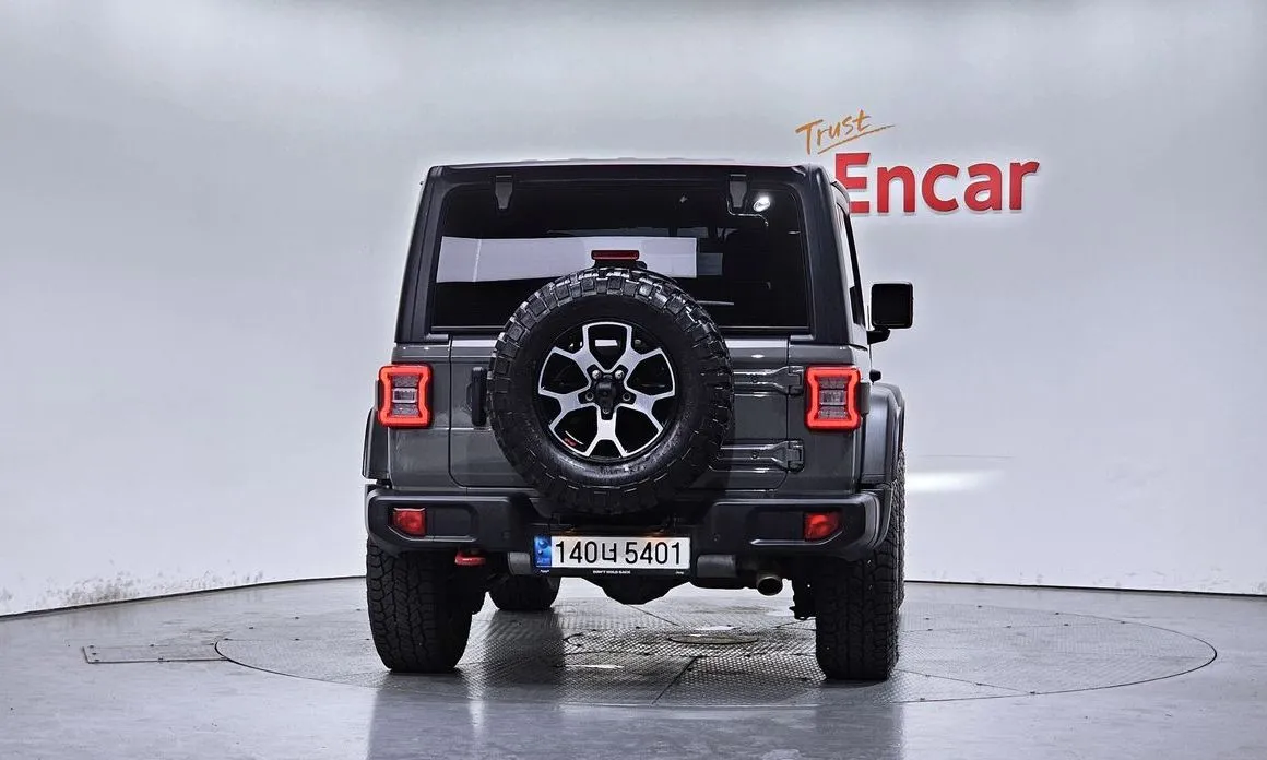 Jeep Wrangler 2021 из KR, фото 10
