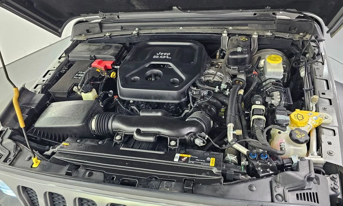 Jeep Wrangler 2021 из KR, фото 7