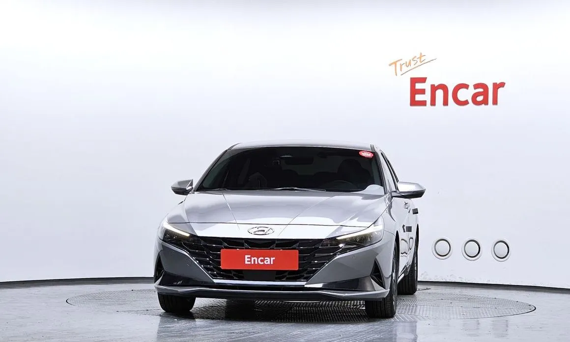 Hyundai AVANTE 2023 из KR, фото 3