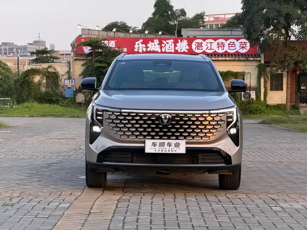 Changan CS55PLUS — фото 6