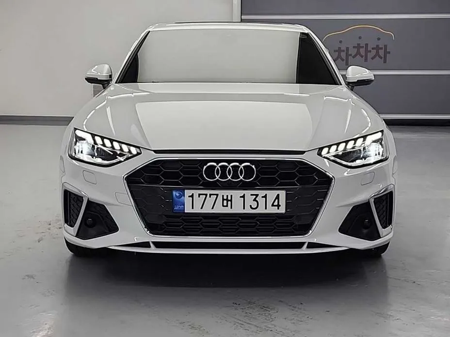 Audi A4 — фото 9