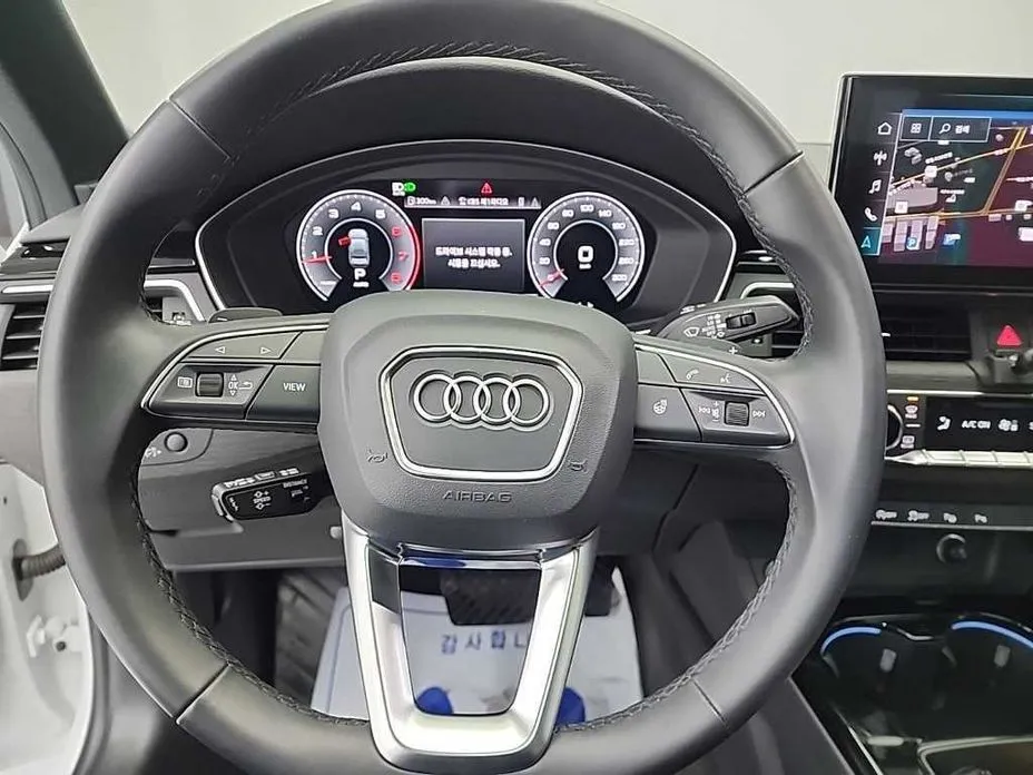 Audi A4 — фото 7