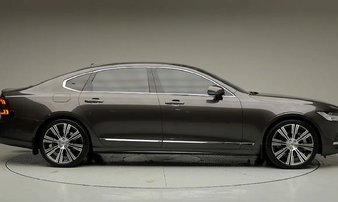 Volvo S90 — фото 10