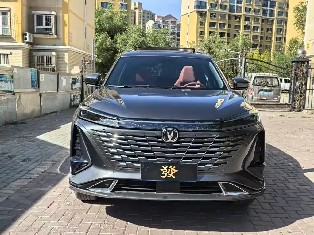 Changan CS75PLUS — фото 1