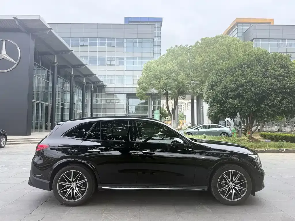 Mercedes-Benz GLC AMG — фото 3