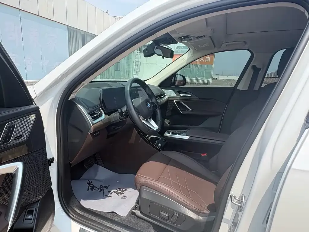 BMW X1 2024 из CN, фото 9
