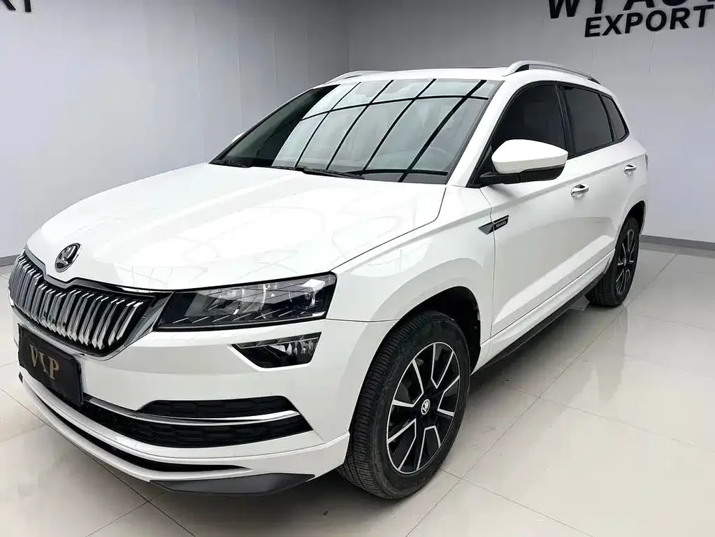 Skoda Karoq — фото 1