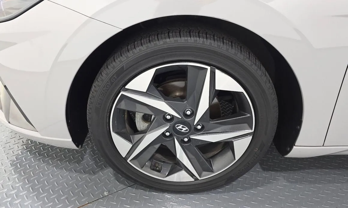 Hyundai AVANTE 2023 из KR, фото 7