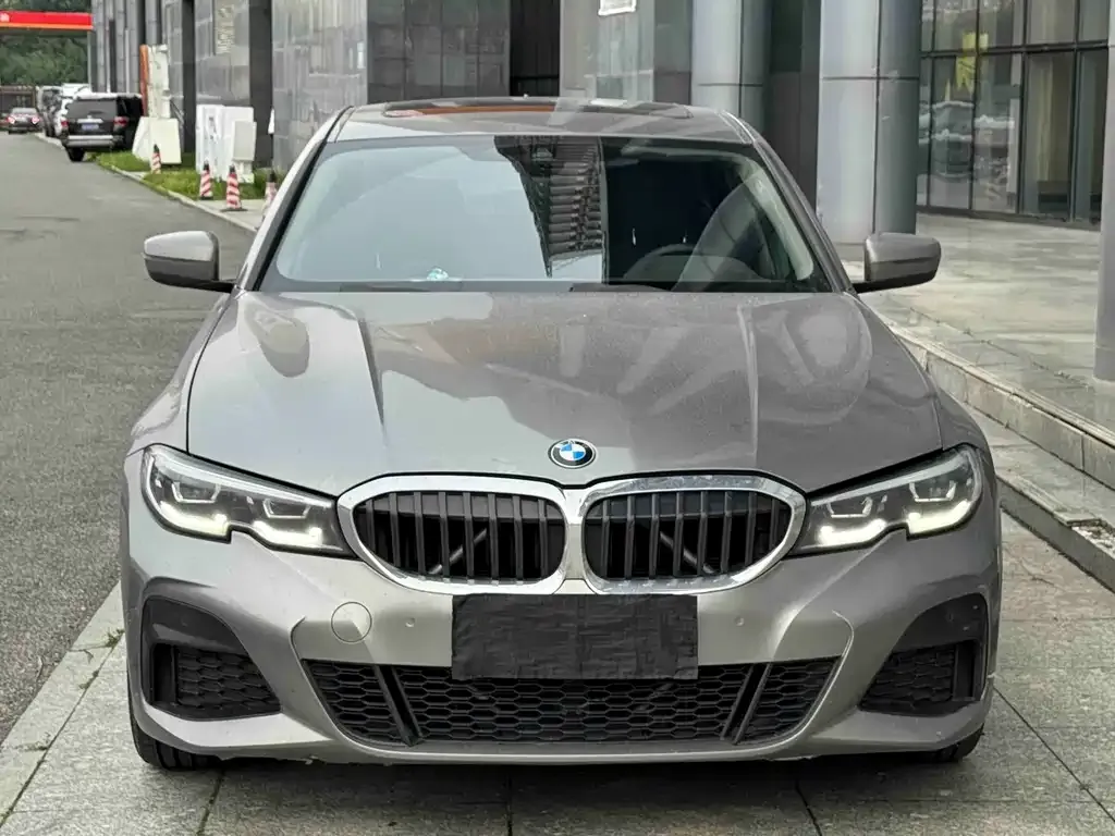 BMW 3 Series — фото 1